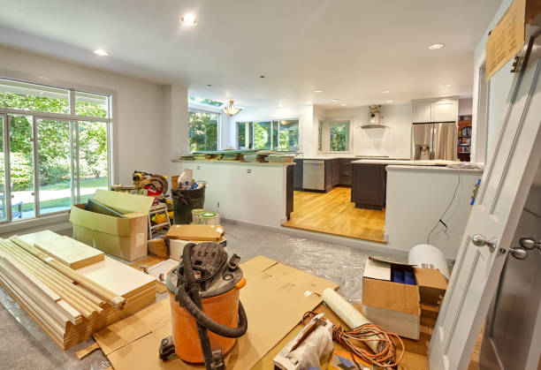 Professional Backsplash Installation technician working in Cranbury, NJ